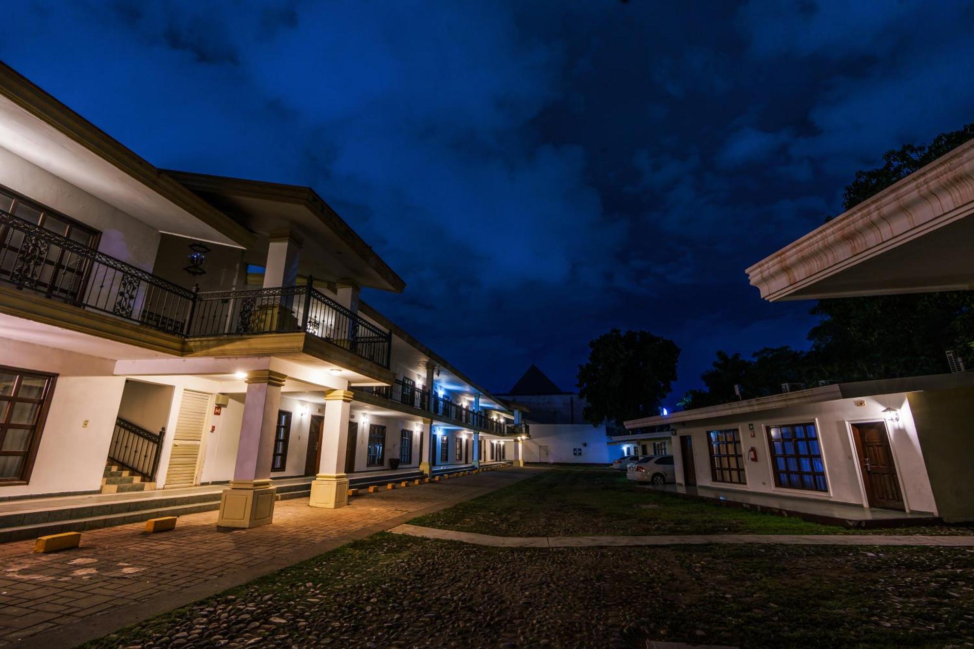 Hotel Los Tres Rios Culiacán Exterior foto